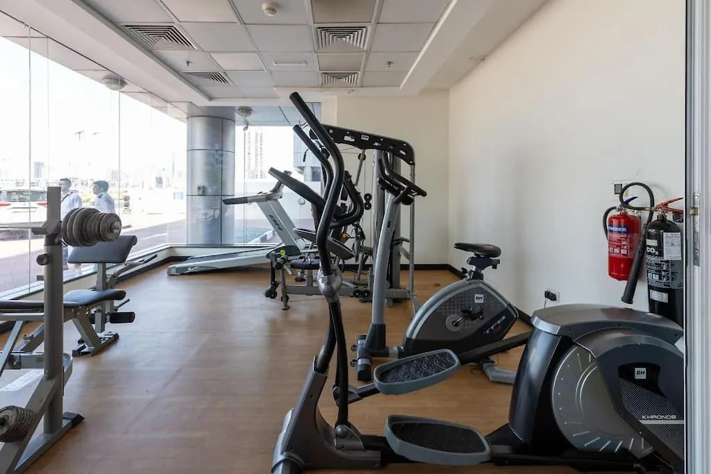 Apartment Waves Holiday Homes - Cozy & Fully Furnished Studio In Dubai Sports City United Arab Emirates