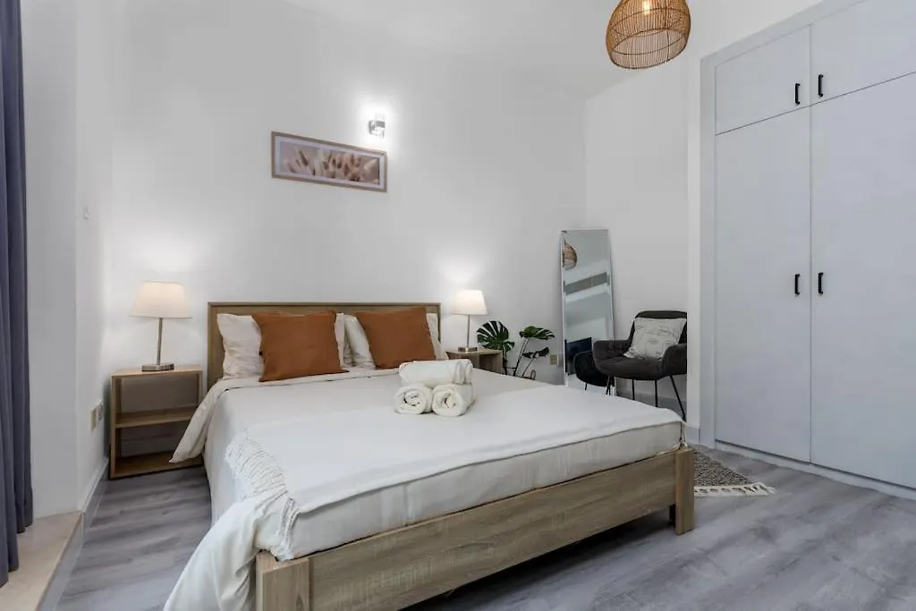 Apartment Waves Holiday Homes - Cozy & Fully Furnished Studio In Dubai Sports City